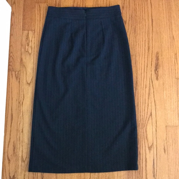 Topshop pencil skirt. - Picture 4 of 7